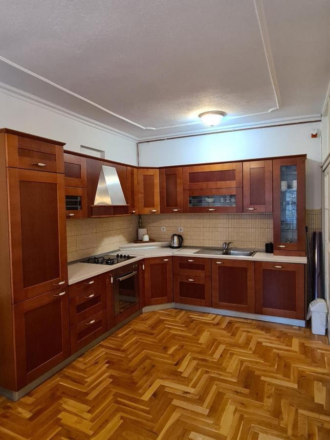 City Center Apartment サラエヴォ エクステリア 写真