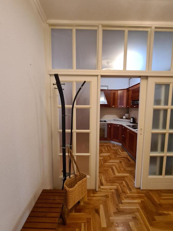 City Center Apartment サラエヴォ エクステリア 写真