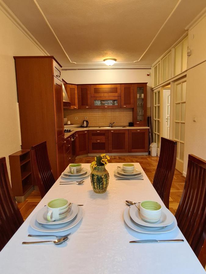 City Center Apartment サラエヴォ エクステリア 写真